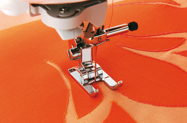 Comment faire un appliqué à la machine à coudre ?